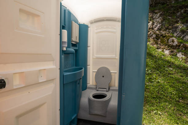 Affordable portable toilet rental in Elsmere, KY